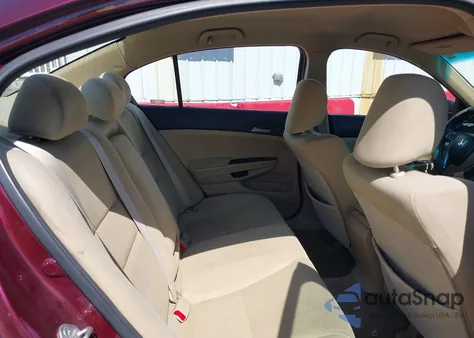 2011 Honda Accord 2.4 Lx z USA, uszkodzony, nr VIN 1HGCP2F31BA115386